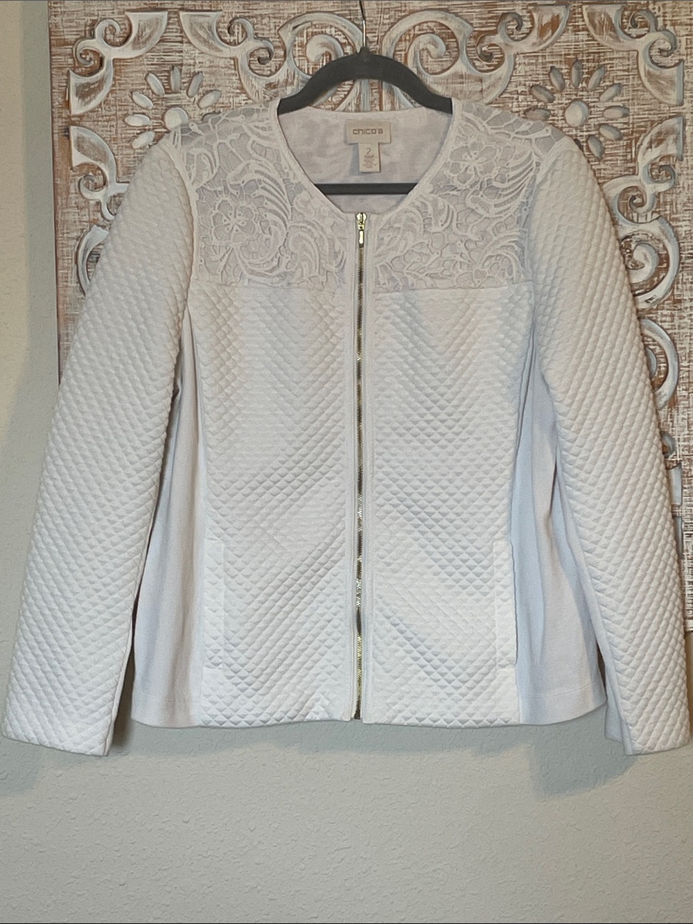 Chico's White Quilted Zip-Front Blazer with Lace Yoke